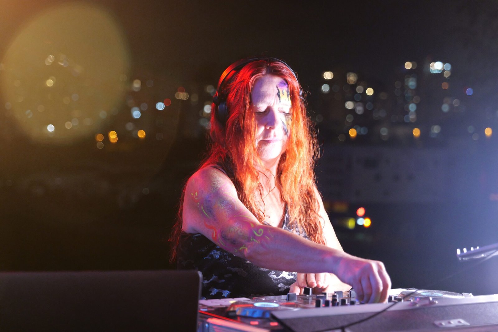 DJ גלי מרגלית באירוע